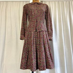 Vintage 40s/50s Rayon Pleated Skirt + Peplum Blouse Set XXS XS
